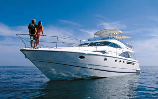 private yacht booking for villas guests in Goa
